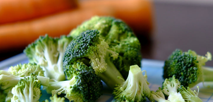 Selective focus photo of broccoli